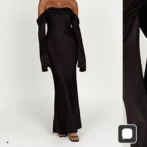 Meshki Black Off-Shoulder Wedding Dress Gown